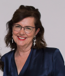 Portrait of Robyn Munro